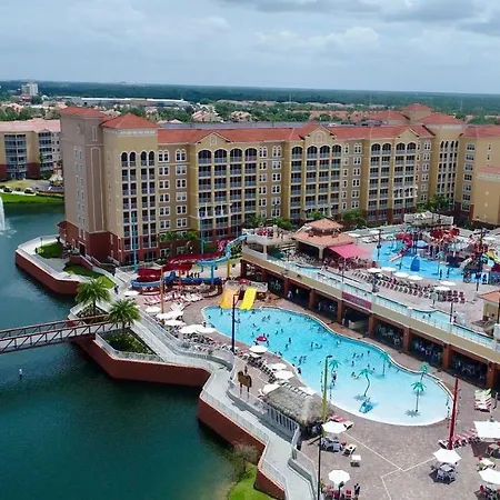 Beautiful Condo Near Disney World